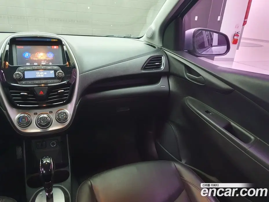 Chevrolet Spark 2017 1.0 автомат (гидро), фото 14