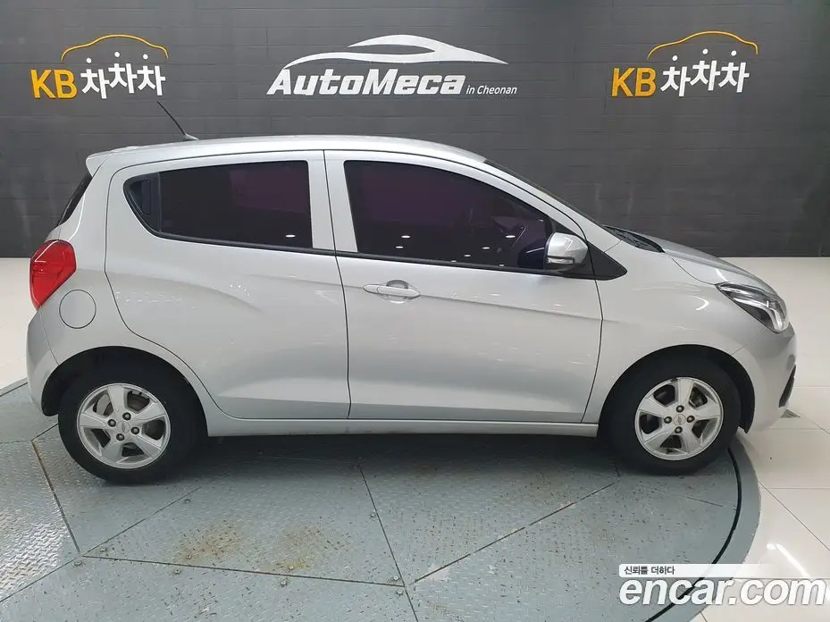 Chevrolet Spark 2017 1.0 автомат (гидро), фото 17