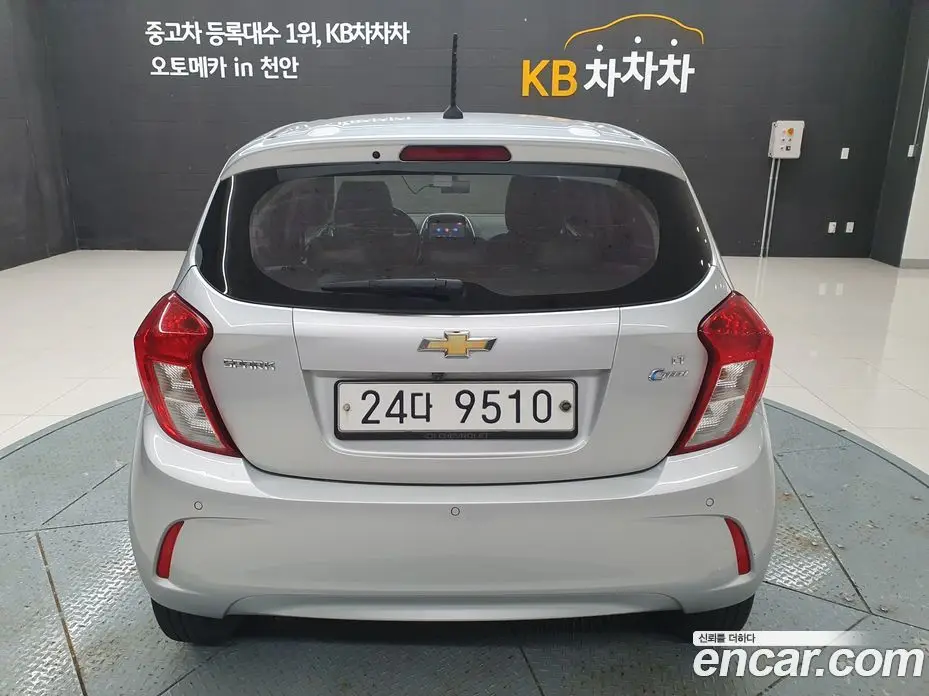 Chevrolet Spark 2017 1.0 автомат (гидро), фото 4
