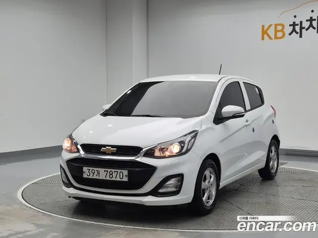 Chevrolet Spark 2018 1.0 автомат (гидро), миниатюра 2
