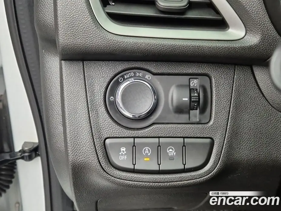 Chevrolet Spark 2018 1.0 автомат (гидро), фото 17