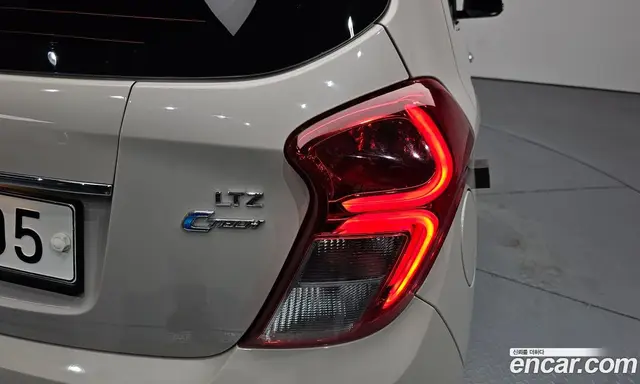Chevrolet Spark 2018 1.0 автомат (гидро), миниатюра 8