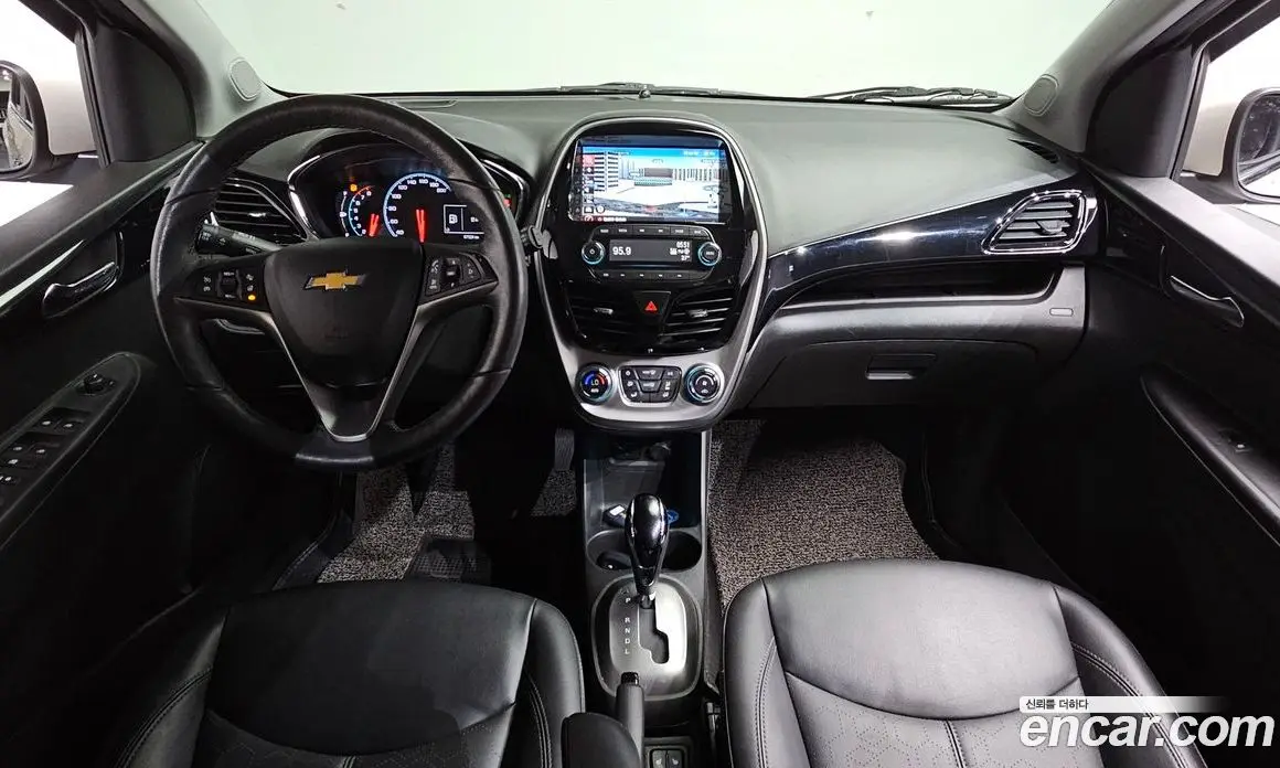 Chevrolet Spark 2018 1.0 автомат (гидро), фото 9