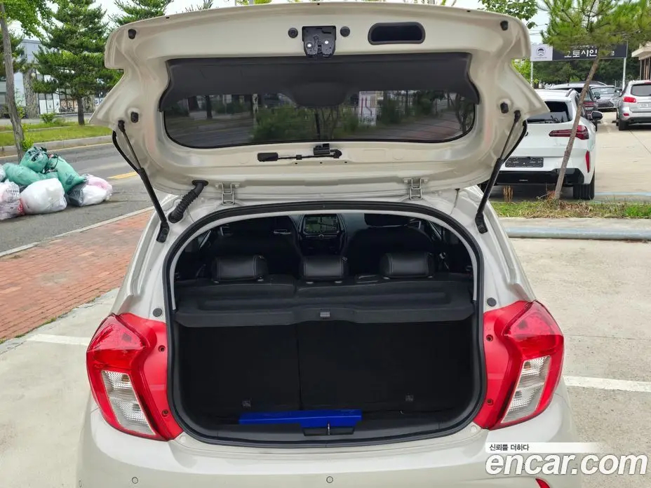 Chevrolet Spark 2020 1.0 автомат (гидро), фото 17