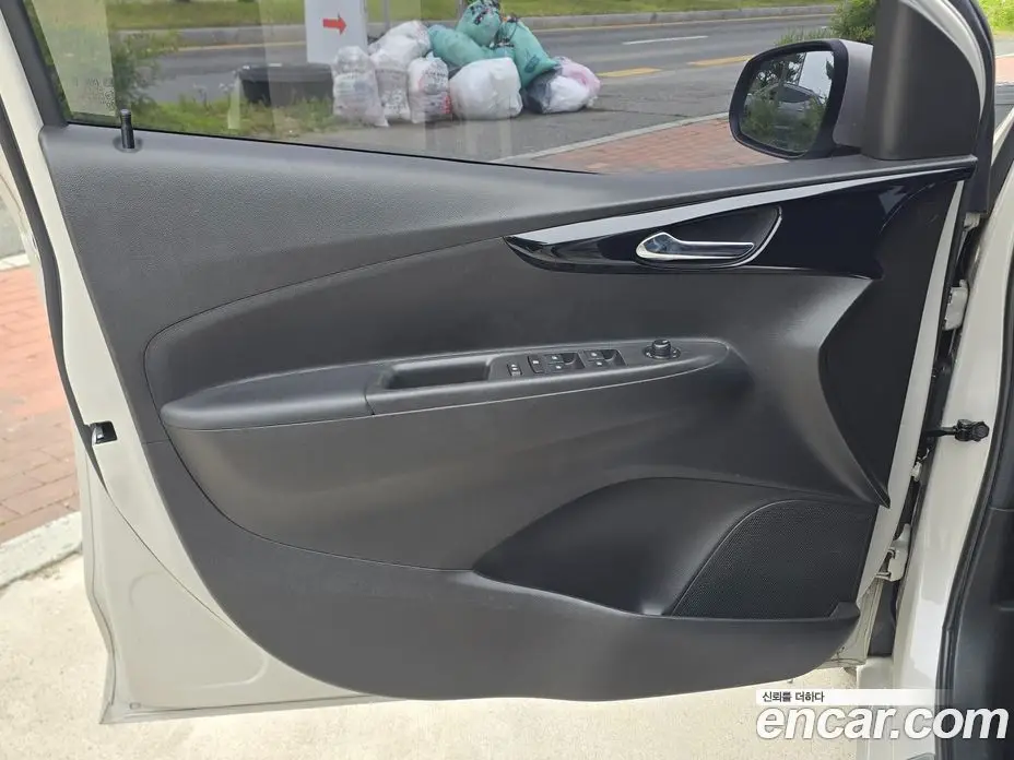 Chevrolet Spark 2020 1.0 автомат (гидро), фото 8