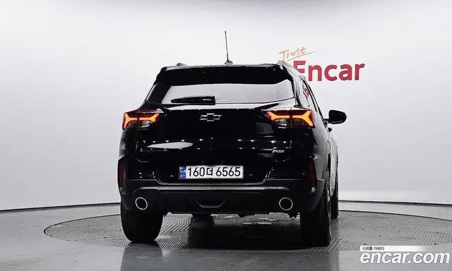Chevrolet TrailBlazer 2023 1.3 автомат (гидро), миниатюра 4
