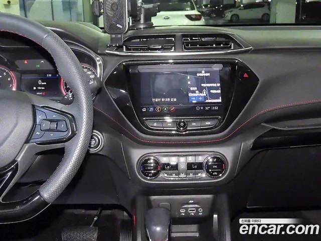 Chevrolet TrailBlazer 2023 1.3 автомат (гидро), миниатюра 11