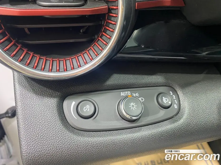 Chevrolet Trax 2025 1.2 автомат (гидро), фото 15