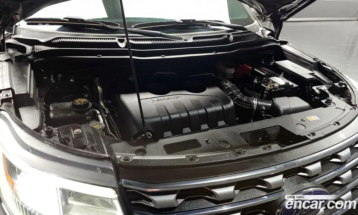 Ford Explorer 2016 2.3 автомат (гидро), фото 6