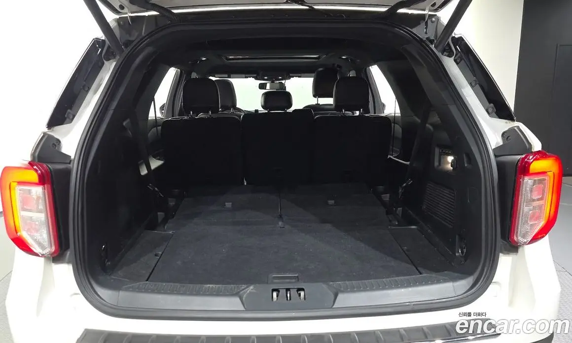 Ford Explorer 2019 2.3 автомат (гидро), фото 26
