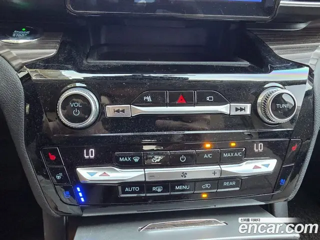 Ford Explorer 2021 2.3 автомат (гидро), миниатюра 11