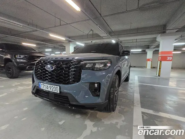 Ford Explorer, 2025, 2 500 км