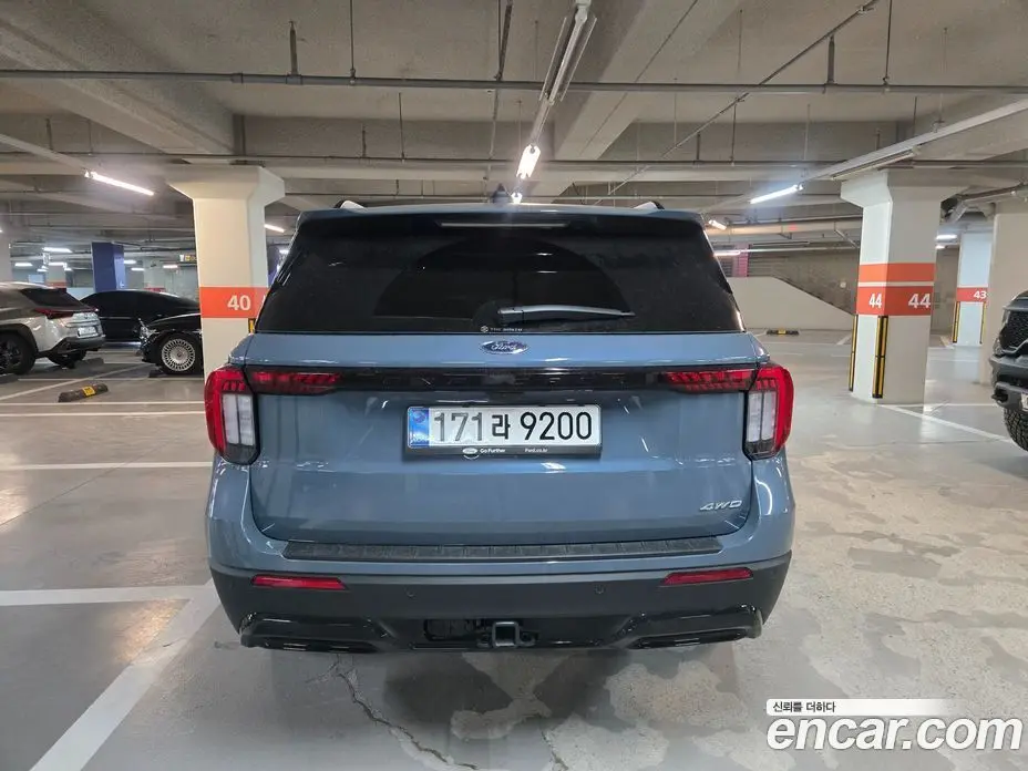 Ford Explorer 2025 2.3 автомат (гидро), фото 4