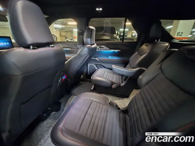 Ford Explorer 2025 2.3 автомат (гидро), миниатюра 10