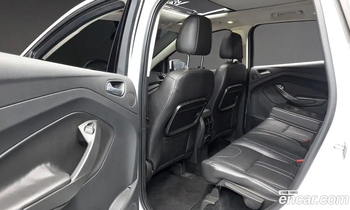 Ford Kuga 2016 2.0 автомат (гидро), фото 11