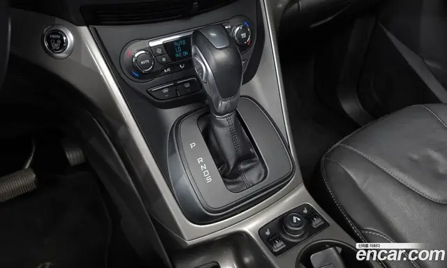 Ford Kuga 2016 2.0 автомат (гидро), миниатюра 9