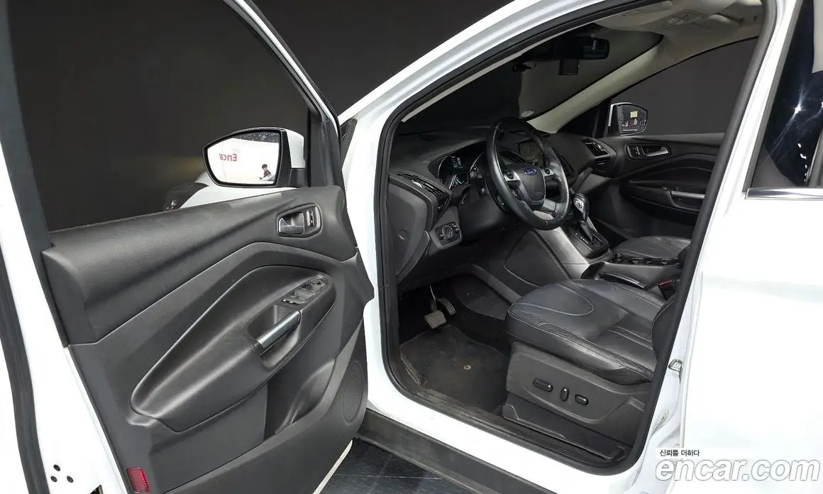 Ford Kuga 2016 2.0 автомат (гидро), фото 10