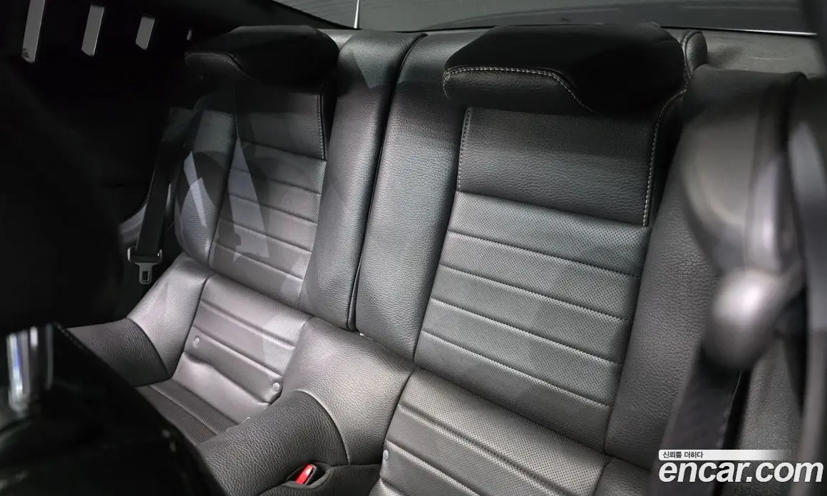 Ford Mustang 2010 3.7 автомат (гидро), фото 11