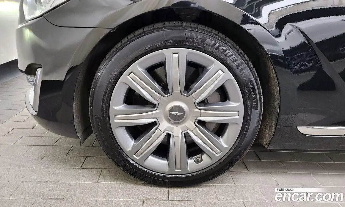 Genesis EQ900 2017 5.0 автомат (гидро), фото 5