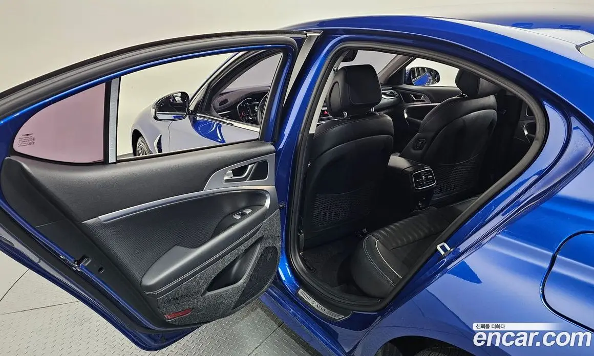 Genesis G70 2018 2.0 автомат (гидро), фото 27