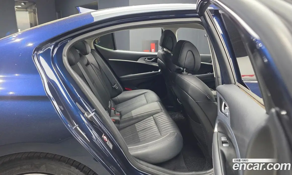 Genesis G70 2020 2.0 автомат (гидро), фото 11