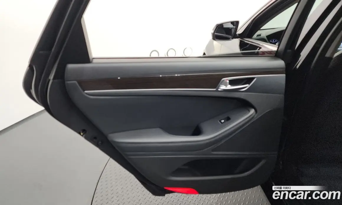 Genesis G80 2019 3.3 автомат (гидро), фото 15