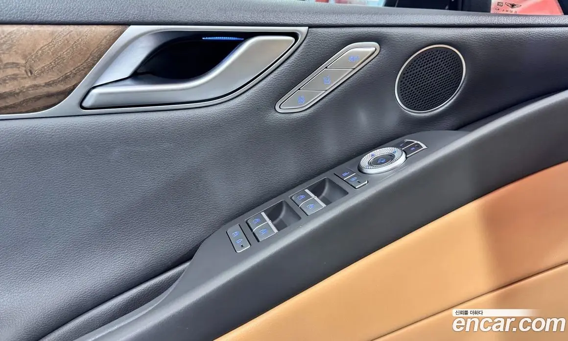 Genesis G80 2023 2.5 автомат (гидро), фото 18