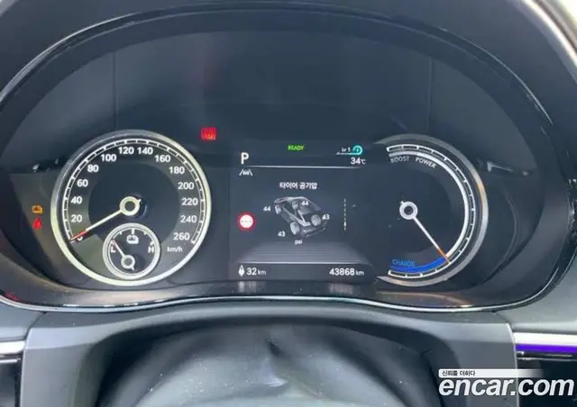 Genesis GV70 2024 0.1 автомат (гидро), миниатюра 7