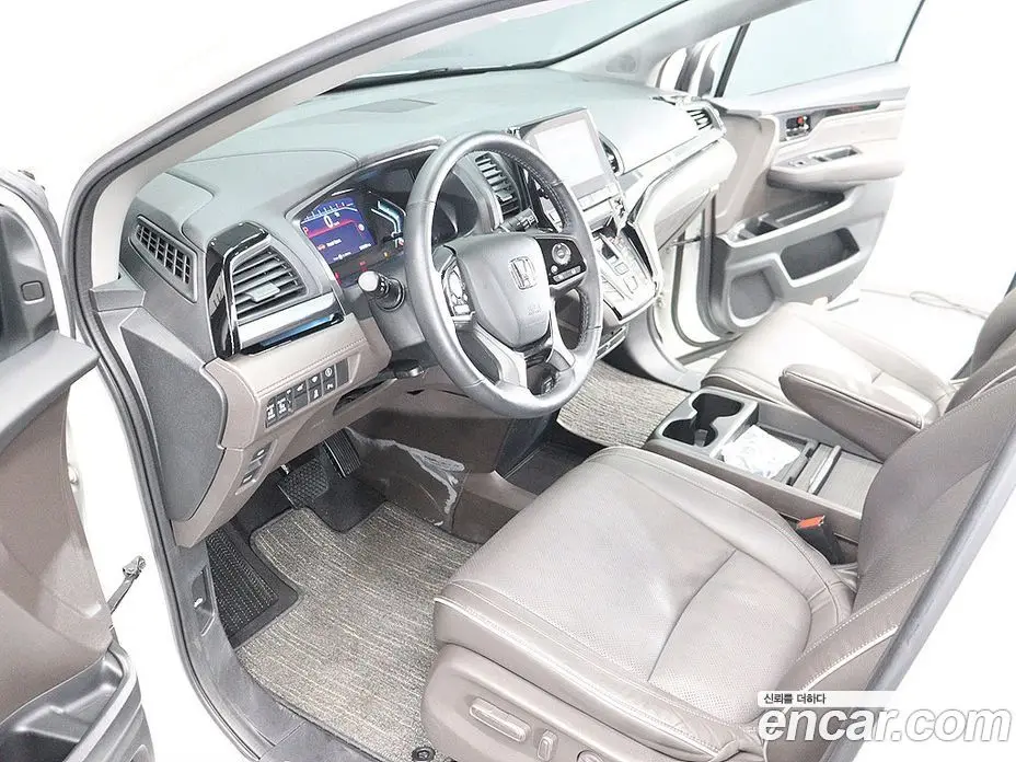 Honda Odyssey 2023 3.5 автомат (гидро), фото 10
