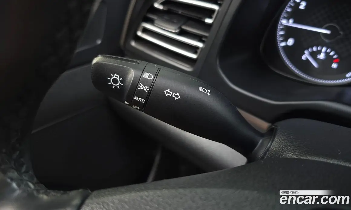 Hyundai Avante 2019 1.6 автомат (гидро), фото 24