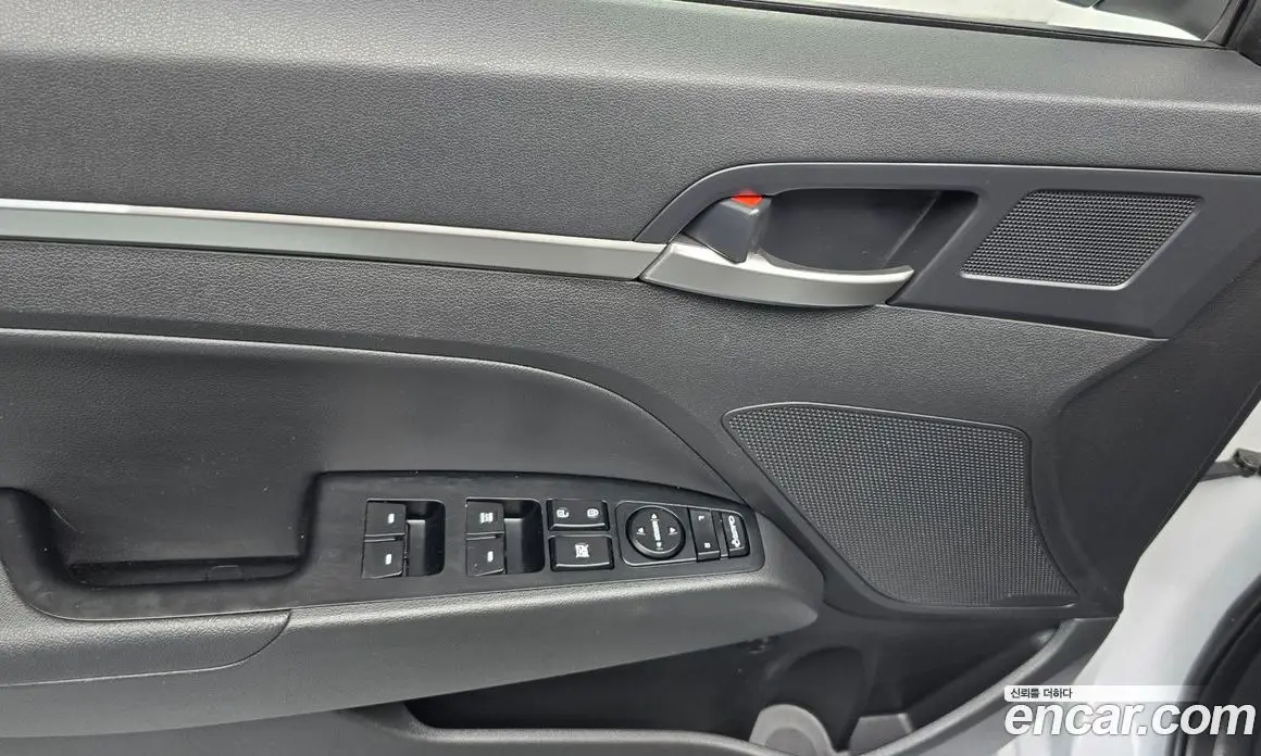 Hyundai Avante 2019 1.6 автомат (гидро), фото 25