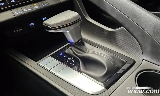Hyundai Avante 2023 1.6 автомат (гидро), миниатюра 12