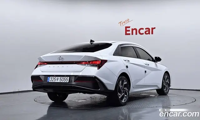 Hyundai Avante 2025 1.6 автомат (гидро), миниатюра 2