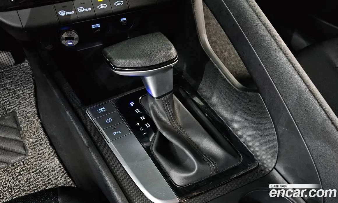 Hyundai Avante 2025 1.6 автомат (гидро), фото 12