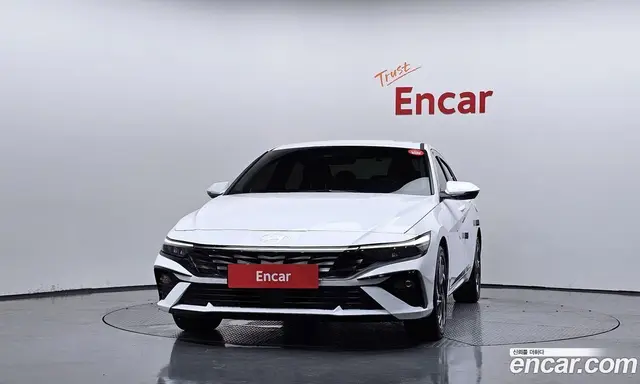 Hyundai Avante 2025 1.6 автомат (гидро), миниатюра 3