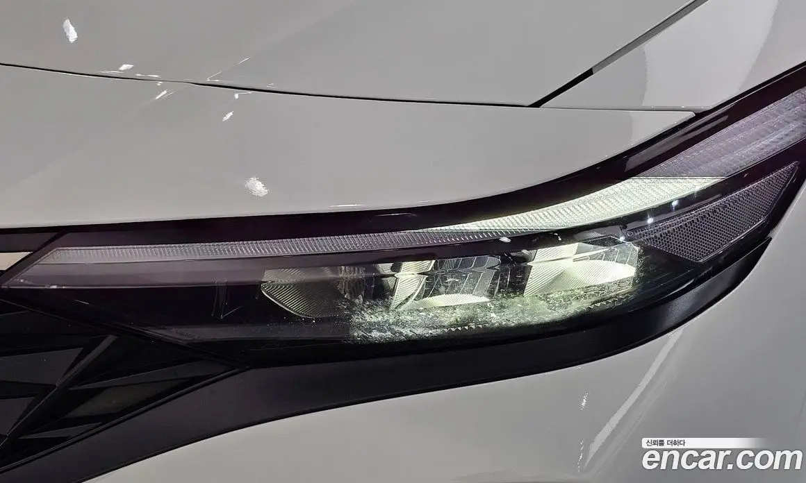 Hyundai Avante 2025 1.6 автомат (гидро), фото 8