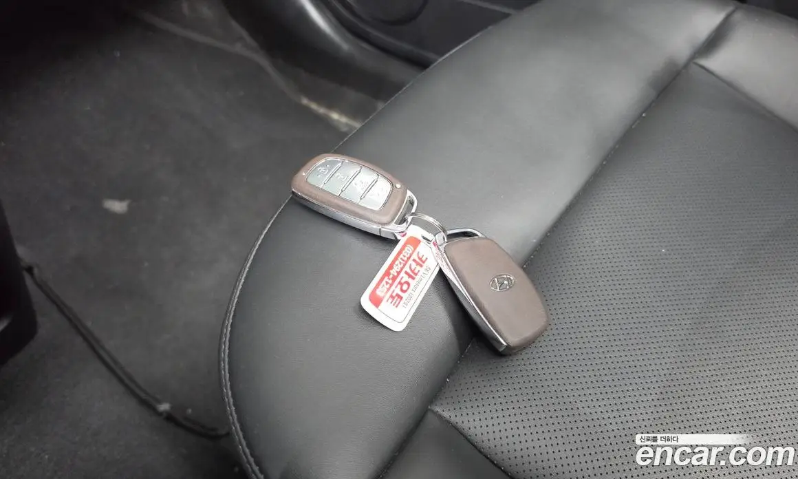 Hyundai Casper 2024 1.0 автомат (гидро), фото 22