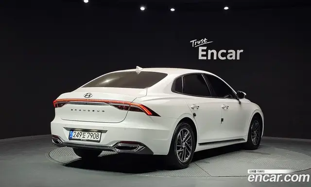 Hyundai Grandeur 2020 2.5 автомат (гидро), миниатюра 2