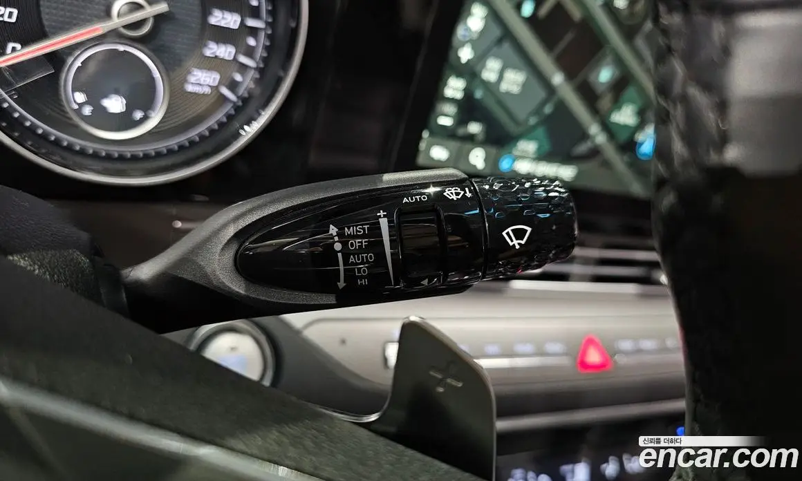 Hyundai Grandeur 2020 2.5 автомат (гидро), фото 25