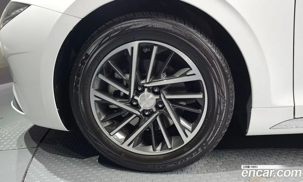 Hyundai Grandeur 2020 2.5 автомат (гидро), фото 5