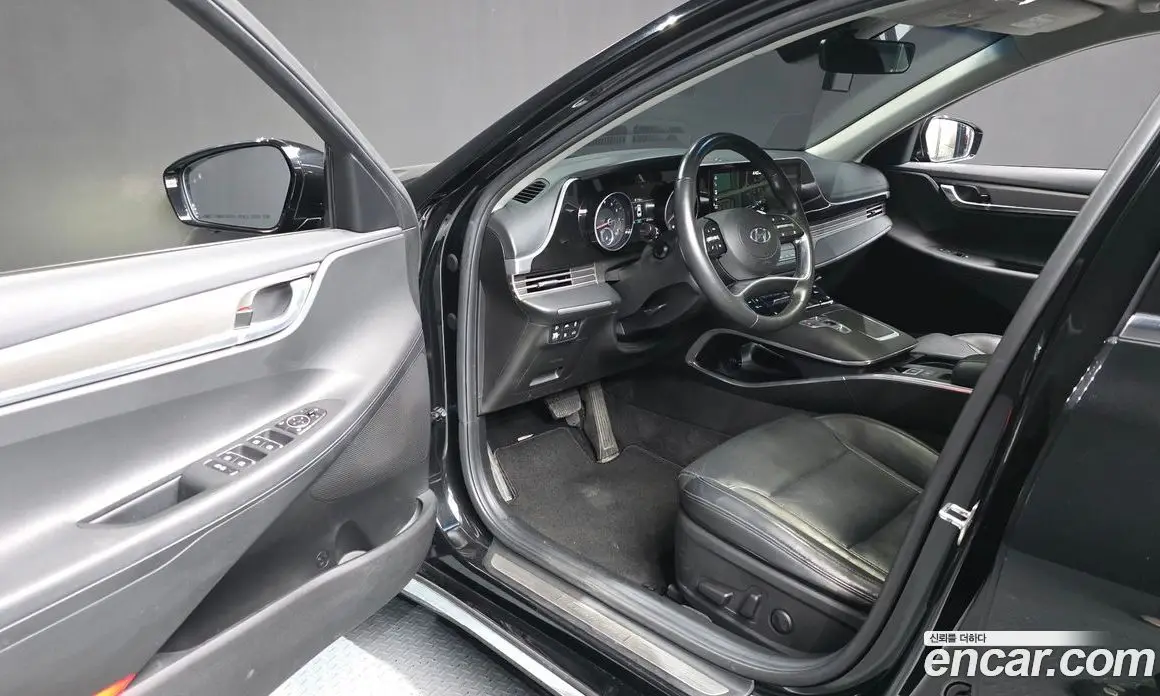 Hyundai Grandeur 2021 2.5 автомат (гидро), фото 9
