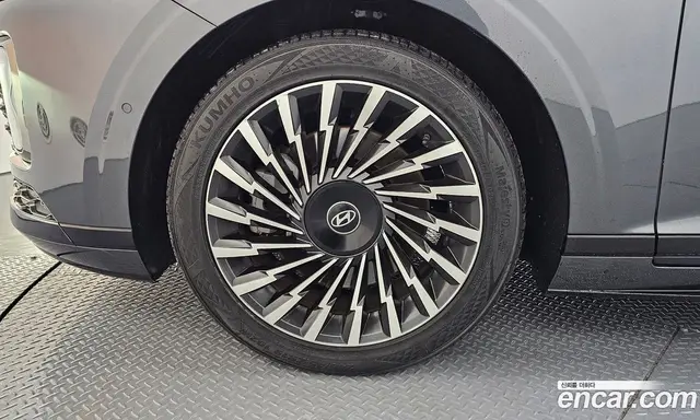 Hyundai Grandeur 2023 3.5 автомат (гидро), миниатюра 5