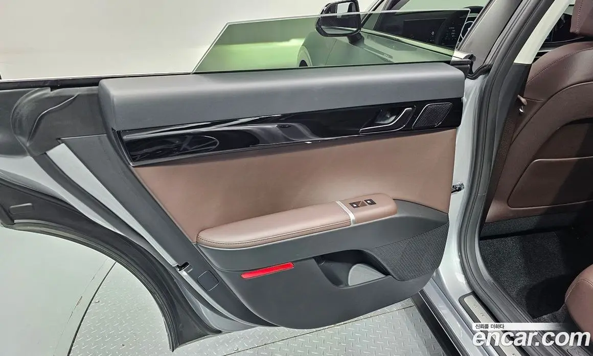 Hyundai Grandeur 2023 2.5 автомат (гидро), фото 15
