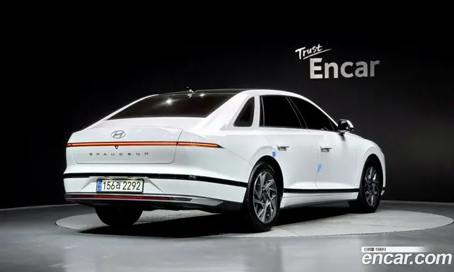 Hyundai Grandeur 2023 2.5 автомат (гидро), миниатюра 2