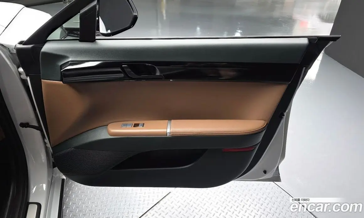 Hyundai Grandeur 2023 2.5 автомат (гидро), фото 14