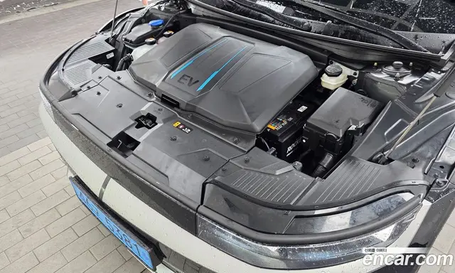 Hyundai Ioniq 5 2023 0.1 автомат (гидро), миниатюра 6
