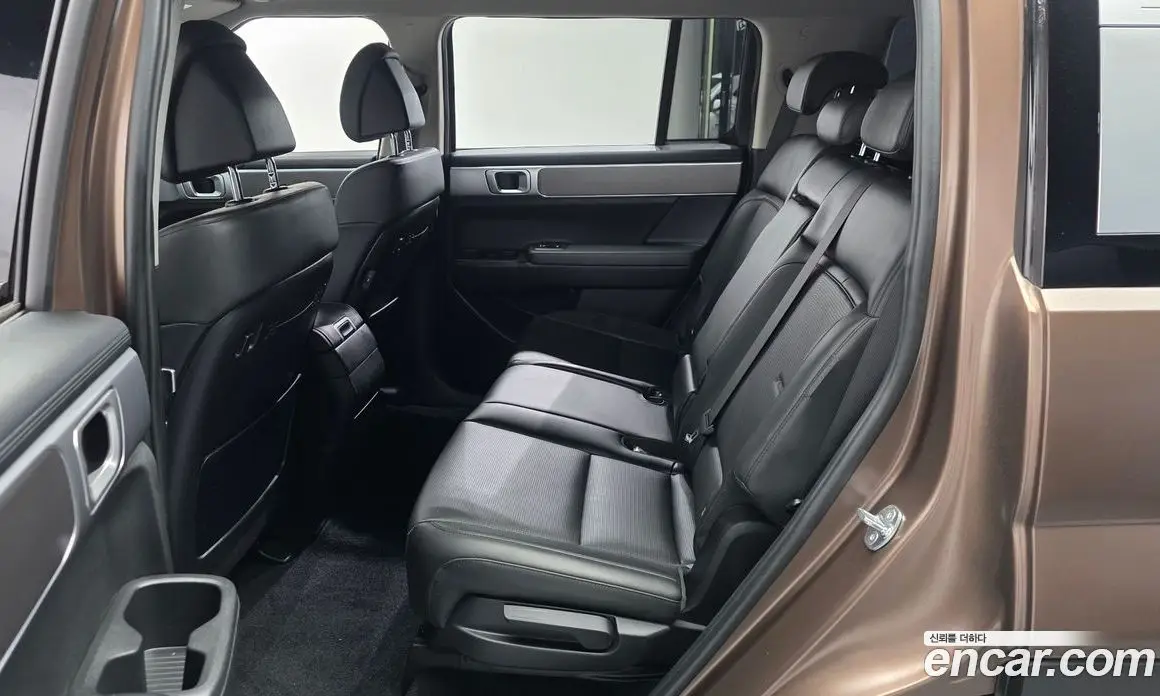 Hyundai Santa Fe 2024 1.6 автомат (гидро), фото 16