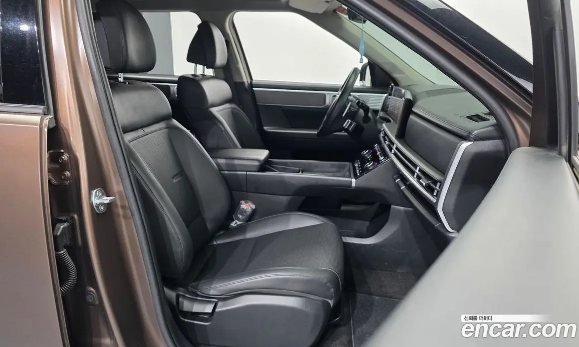Hyundai Santa Fe 2024 1.6 автомат (гидро), фото 17