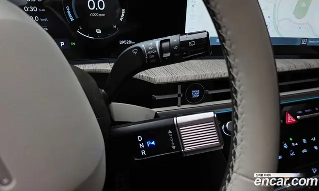 Hyundai Santa Fe 2024 1.6 автомат (гидро), миниатюра 12