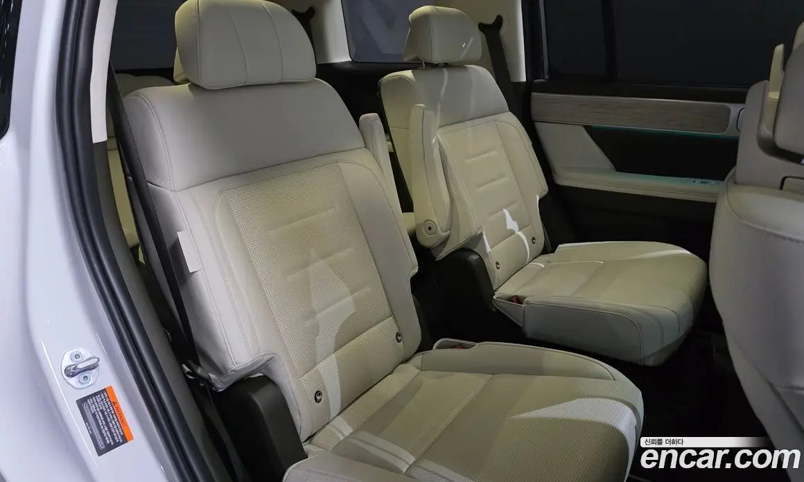 Hyundai Santa Fe 2024 1.6 автомат (гидро), фото 17